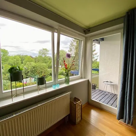 Prázdninový dům E Am Theater Mit Terrasse Und Stellplatz *