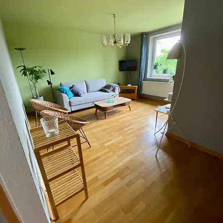 Vakantiehuis E Am Theater Mit Terrasse Und Stellplatz *